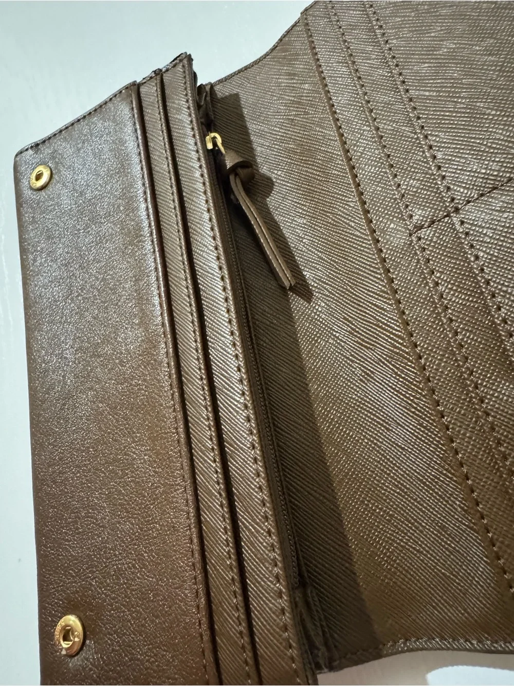 DKNY Brown Leather Wallet with Gold Logo Plaque